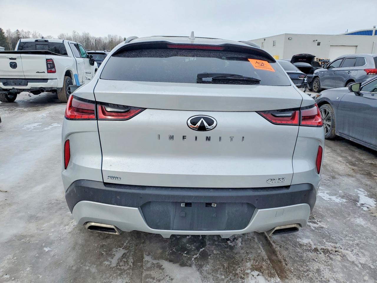 2022 INFINITI QX55 ESSEN