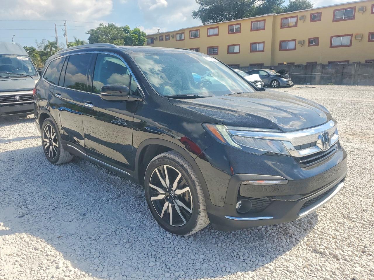 2022 HONDA PILOT
