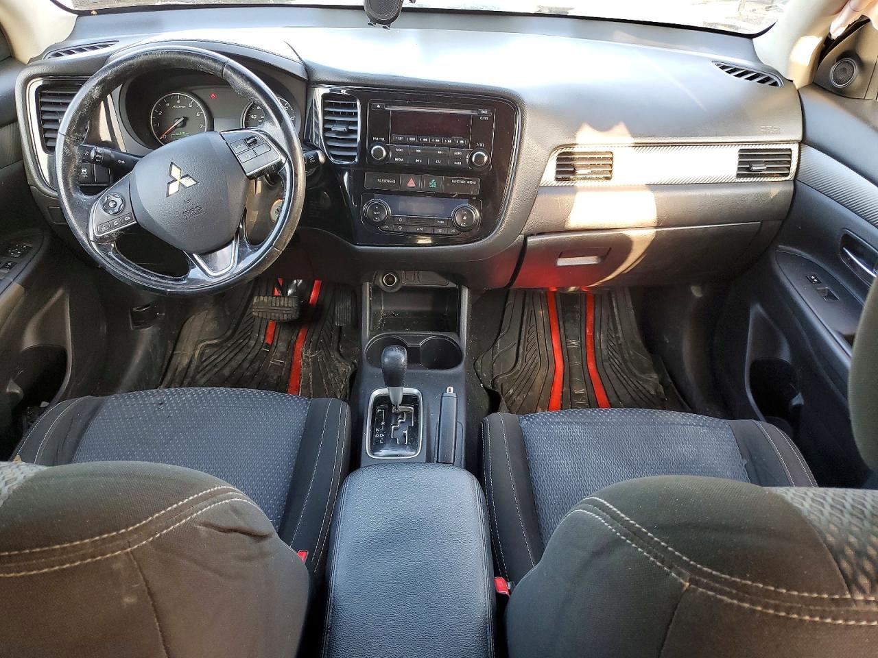 2016 MITSUBISHI OUTLANDER