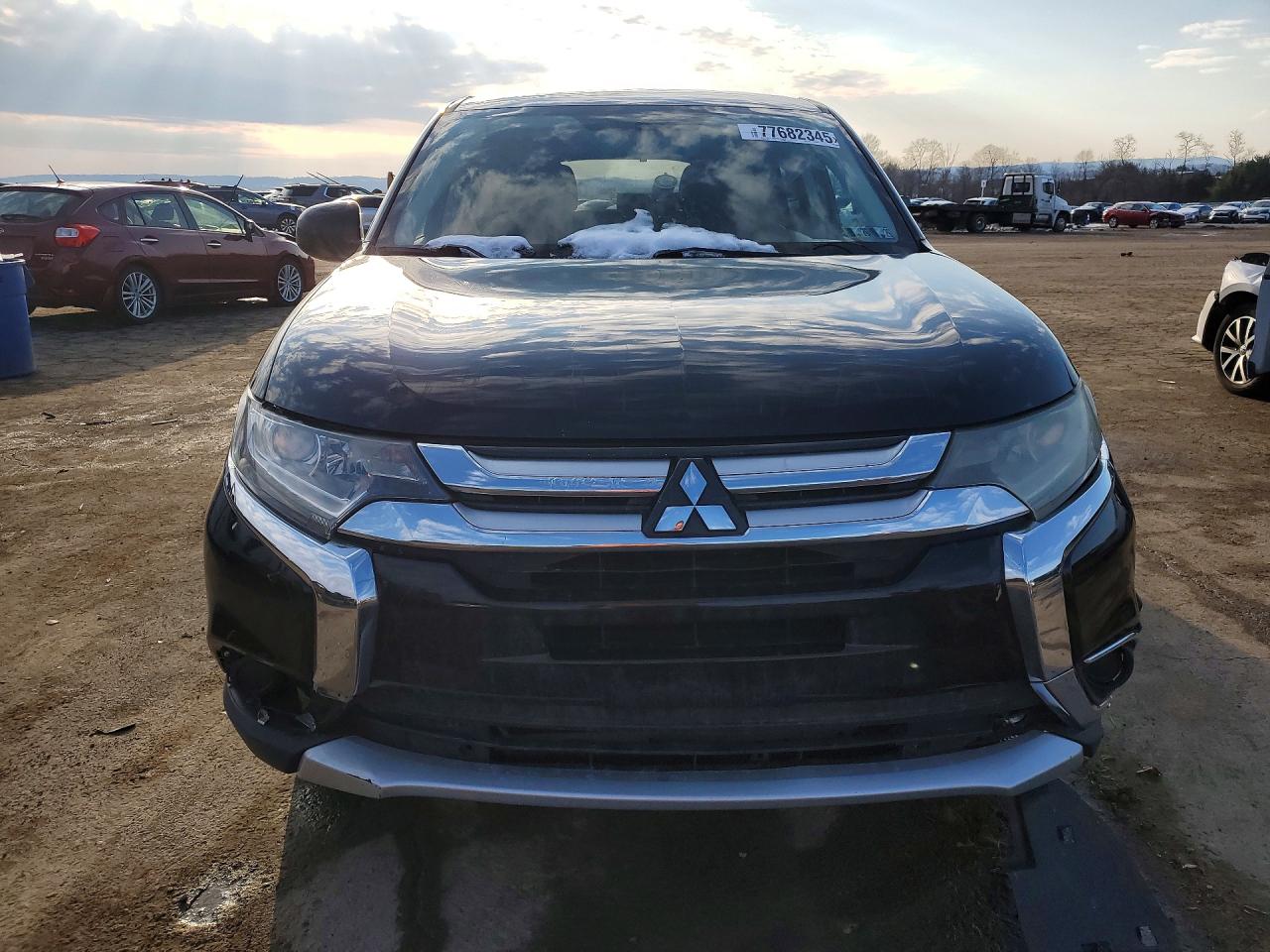 2016 MITSUBISHI OUTLANDER