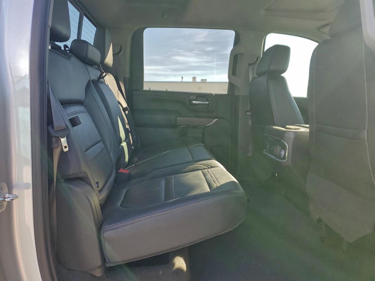 2022 GMC SIERRA