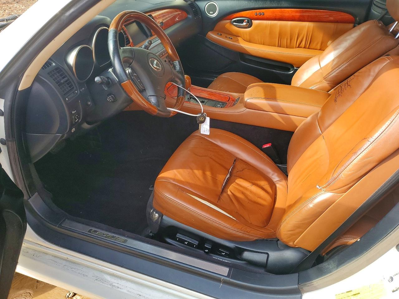 2005 LEXUS SC430