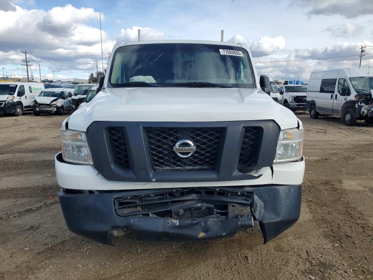 2012 NISSAN NV