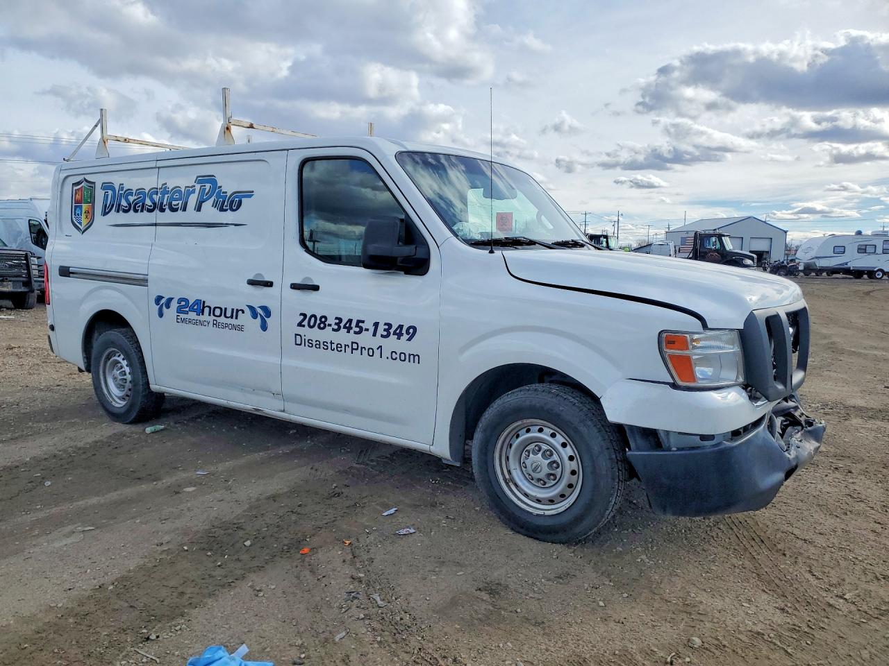 2012 NISSAN NV