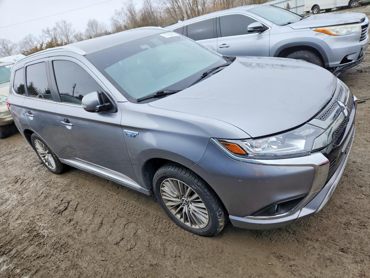 2022 MITSUBISHI OUTLANDER