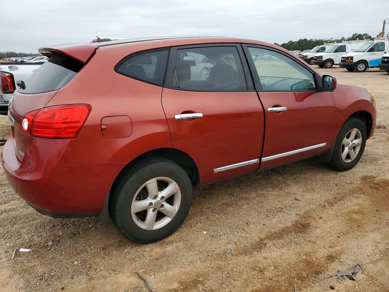 2013 NISSAN ROGUE