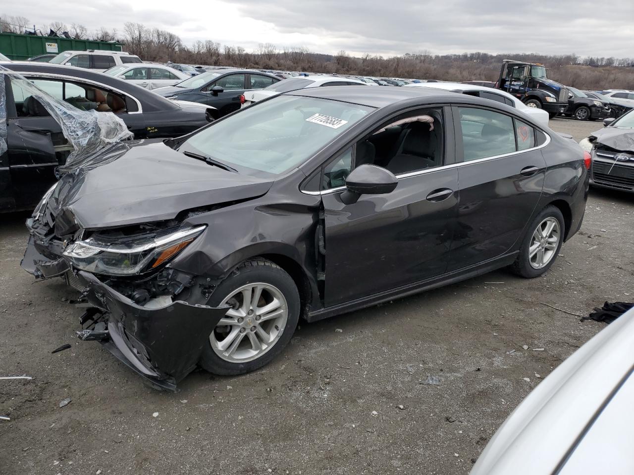 2017 CHEVROLET CRUZE