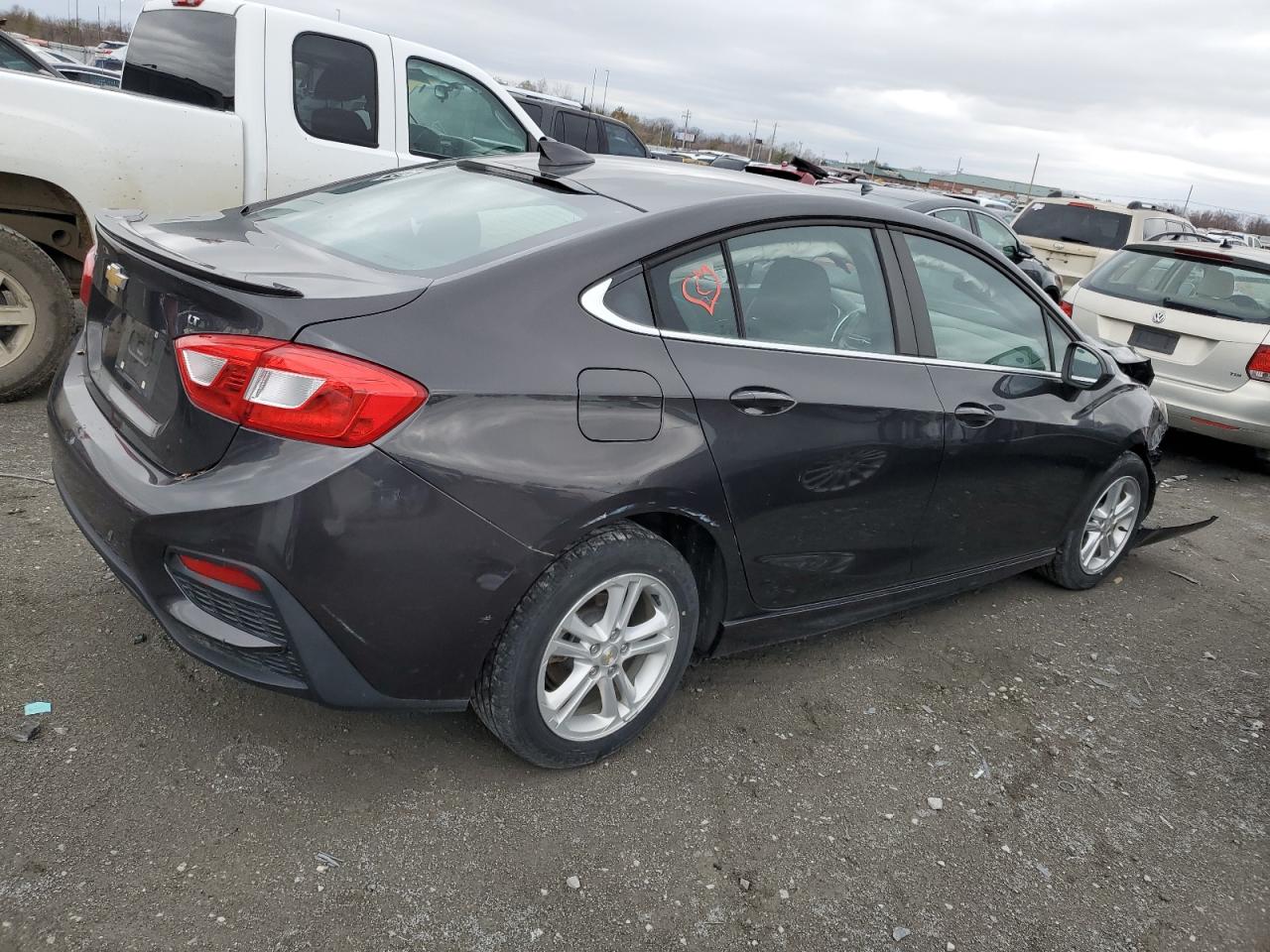 2017 CHEVROLET CRUZE