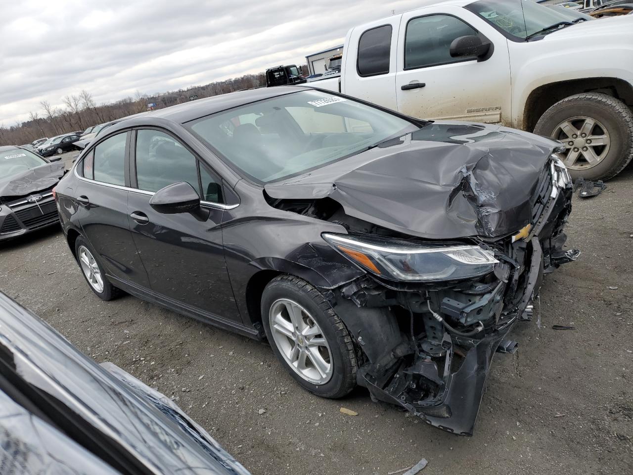 2017 CHEVROLET CRUZE