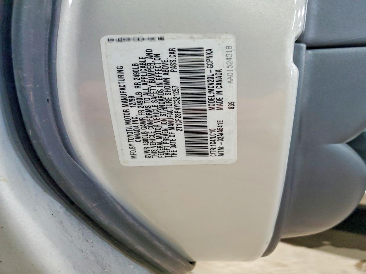2000 TOYOTA CAMRY SOLA