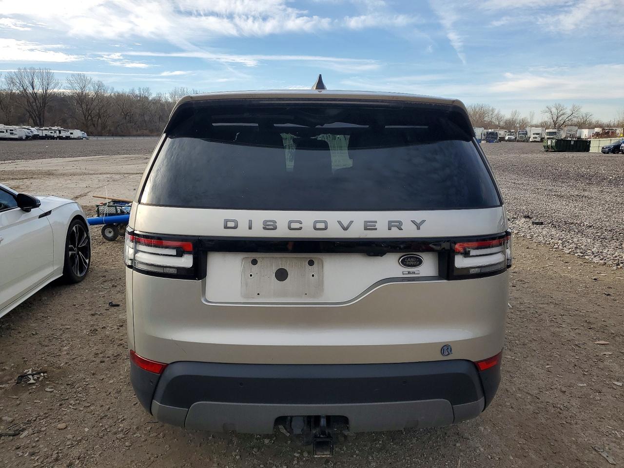 2017 LAND ROVER DISCOVERY