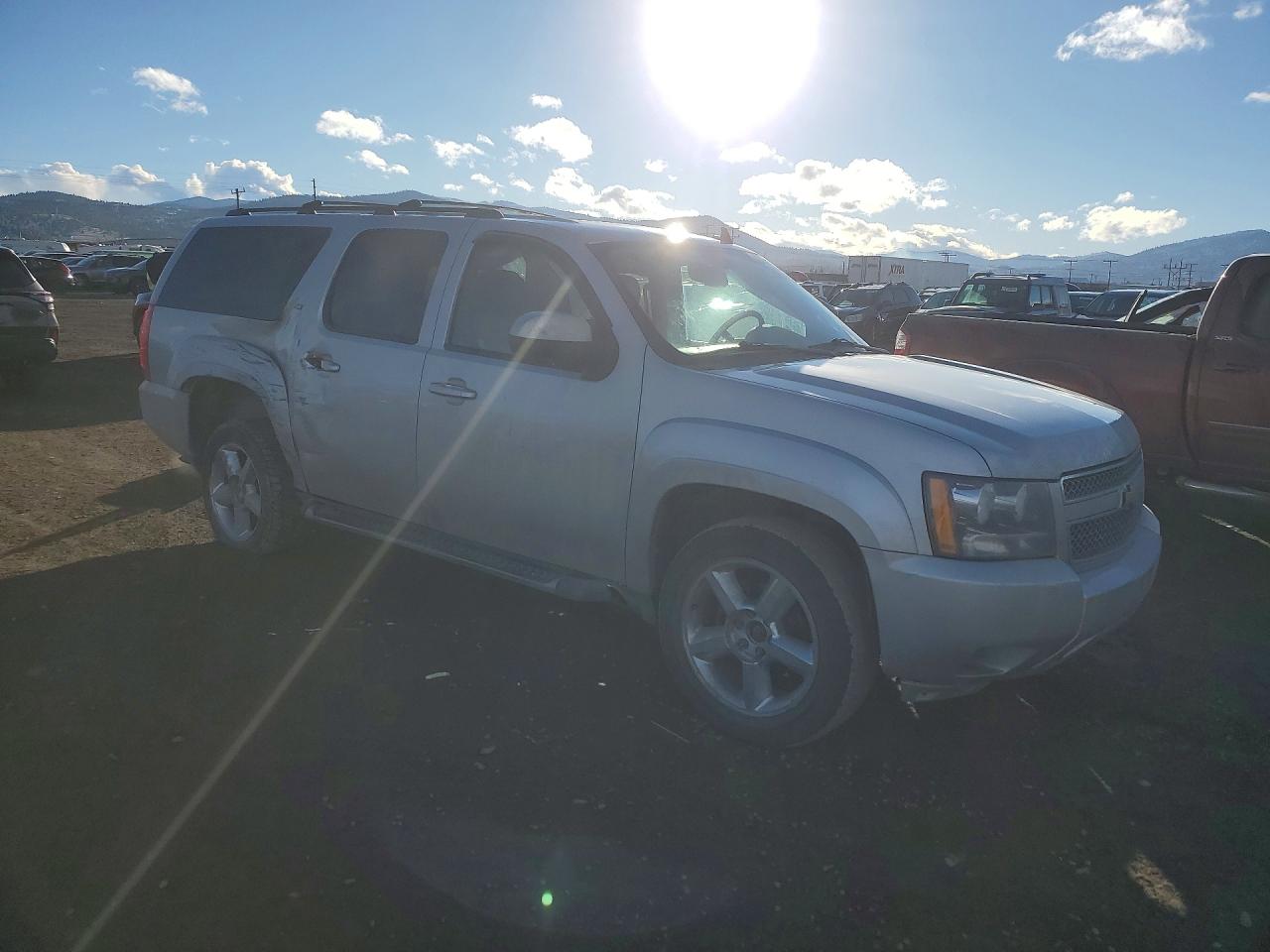 2011 CHEVROLET SUBURBAN