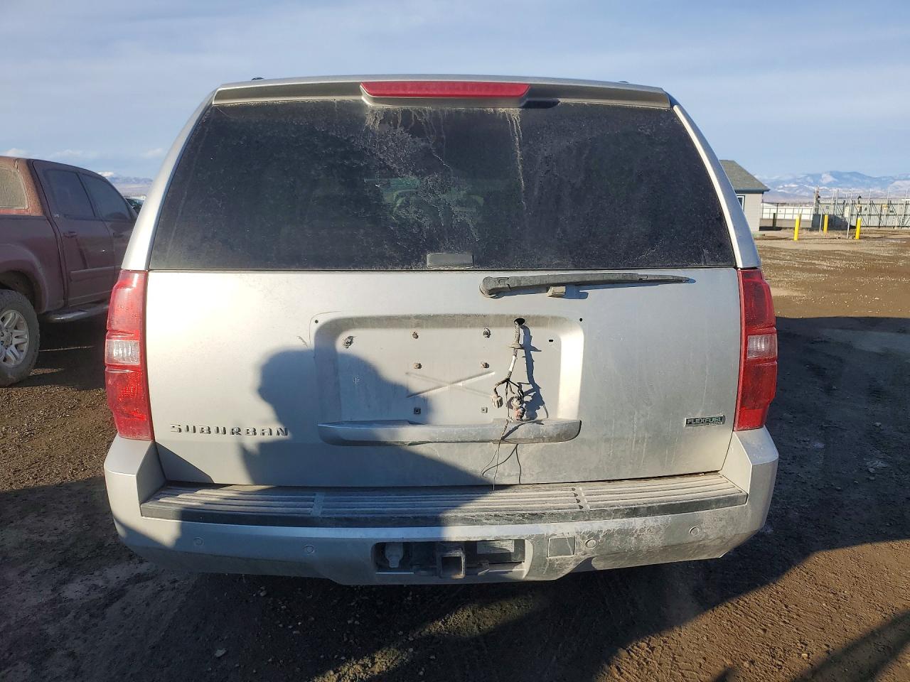 2011 CHEVROLET SUBURBAN