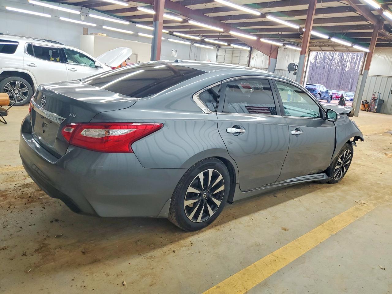 2017 NISSAN ALTIMA