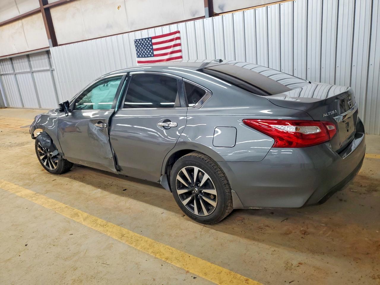 2017 NISSAN ALTIMA