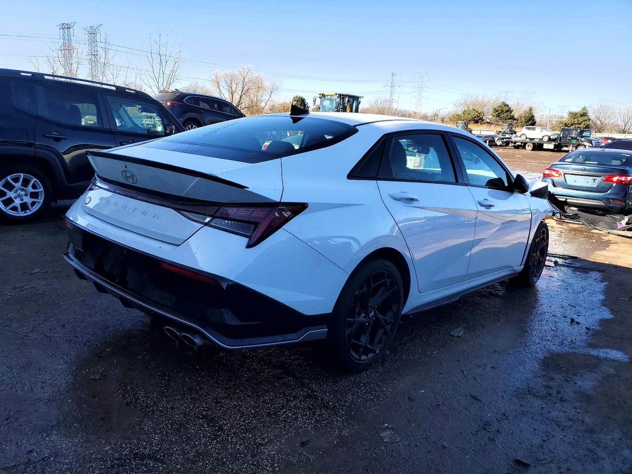 2025 HYUNDAI ELANTRA