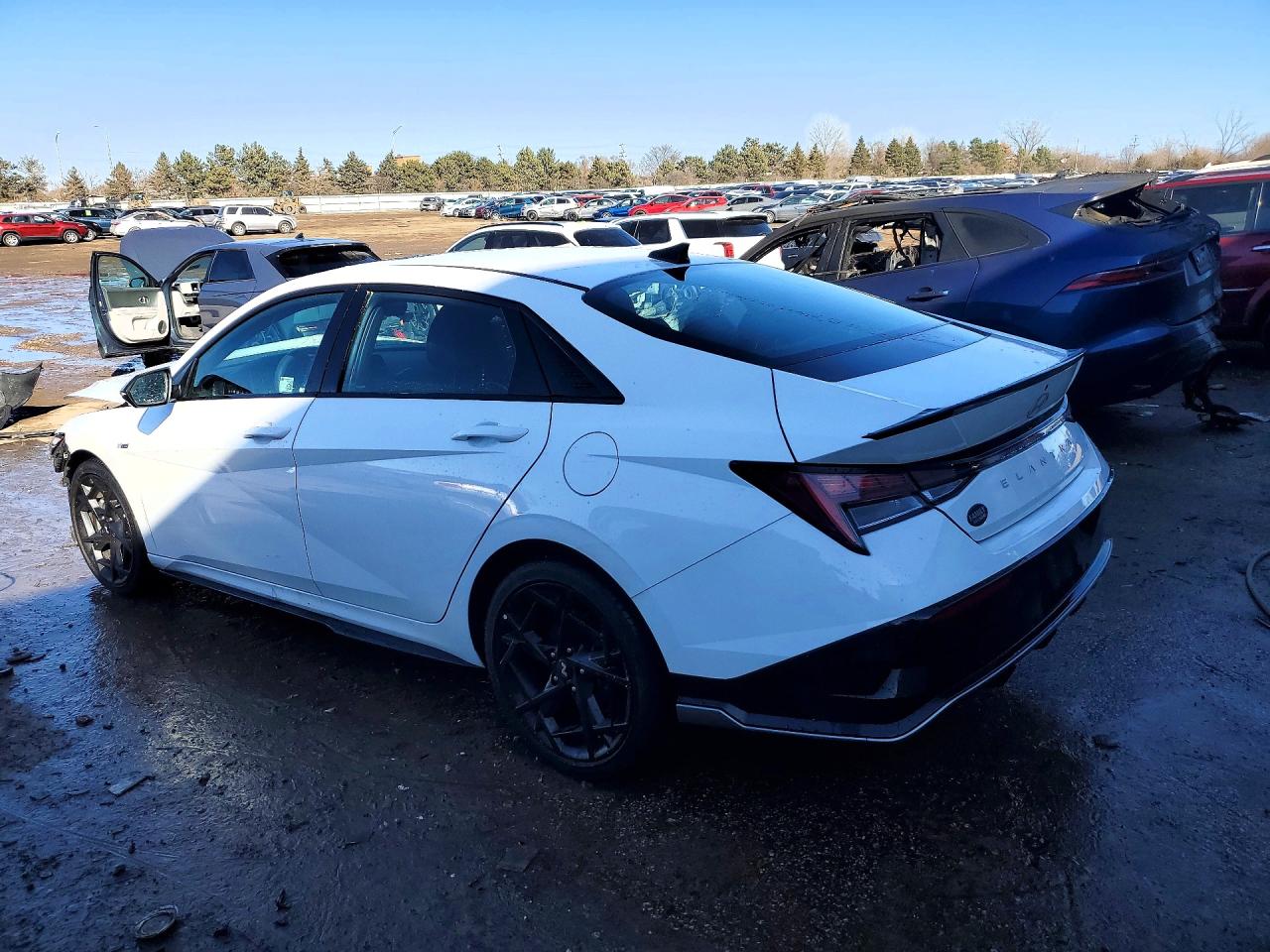 2025 HYUNDAI ELANTRA