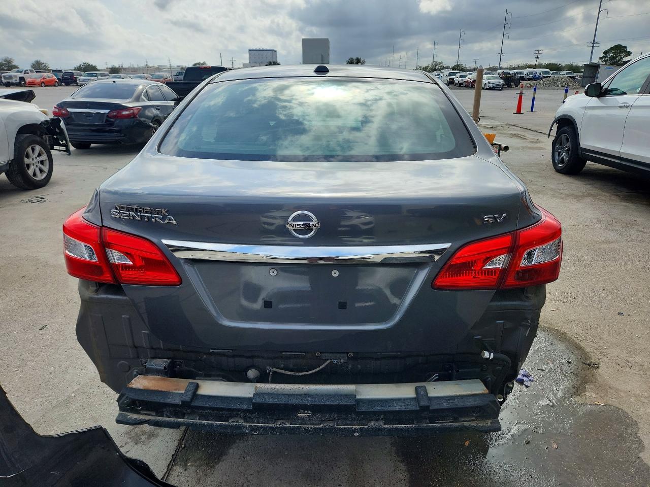 2018 NISSAN SENTRA