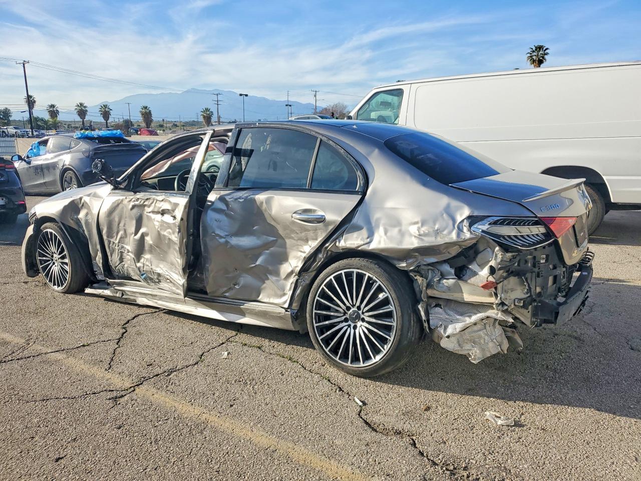 2023 MERCEDES-BENZ C-CLASS