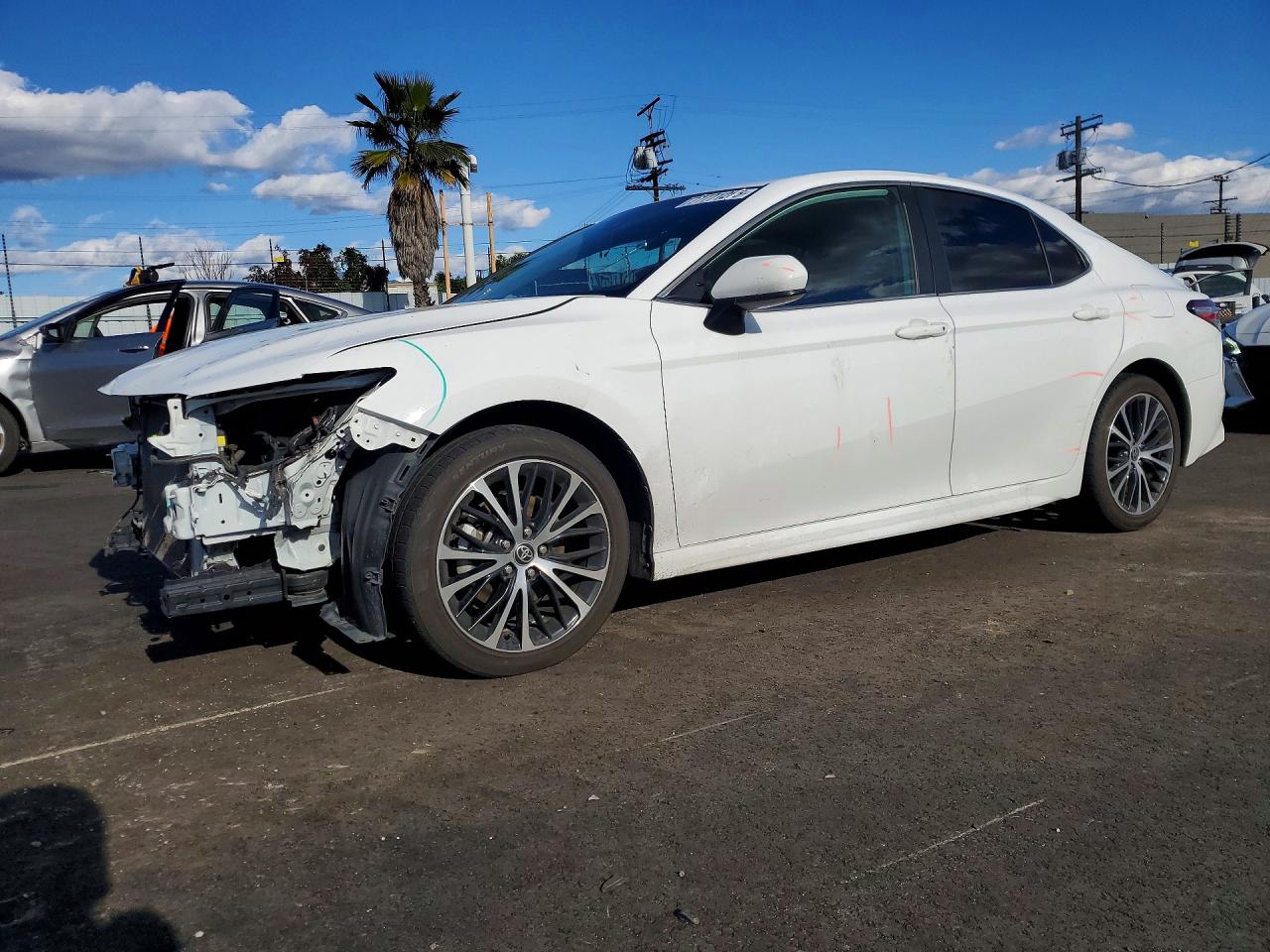 2020 TOYOTA CAMRY