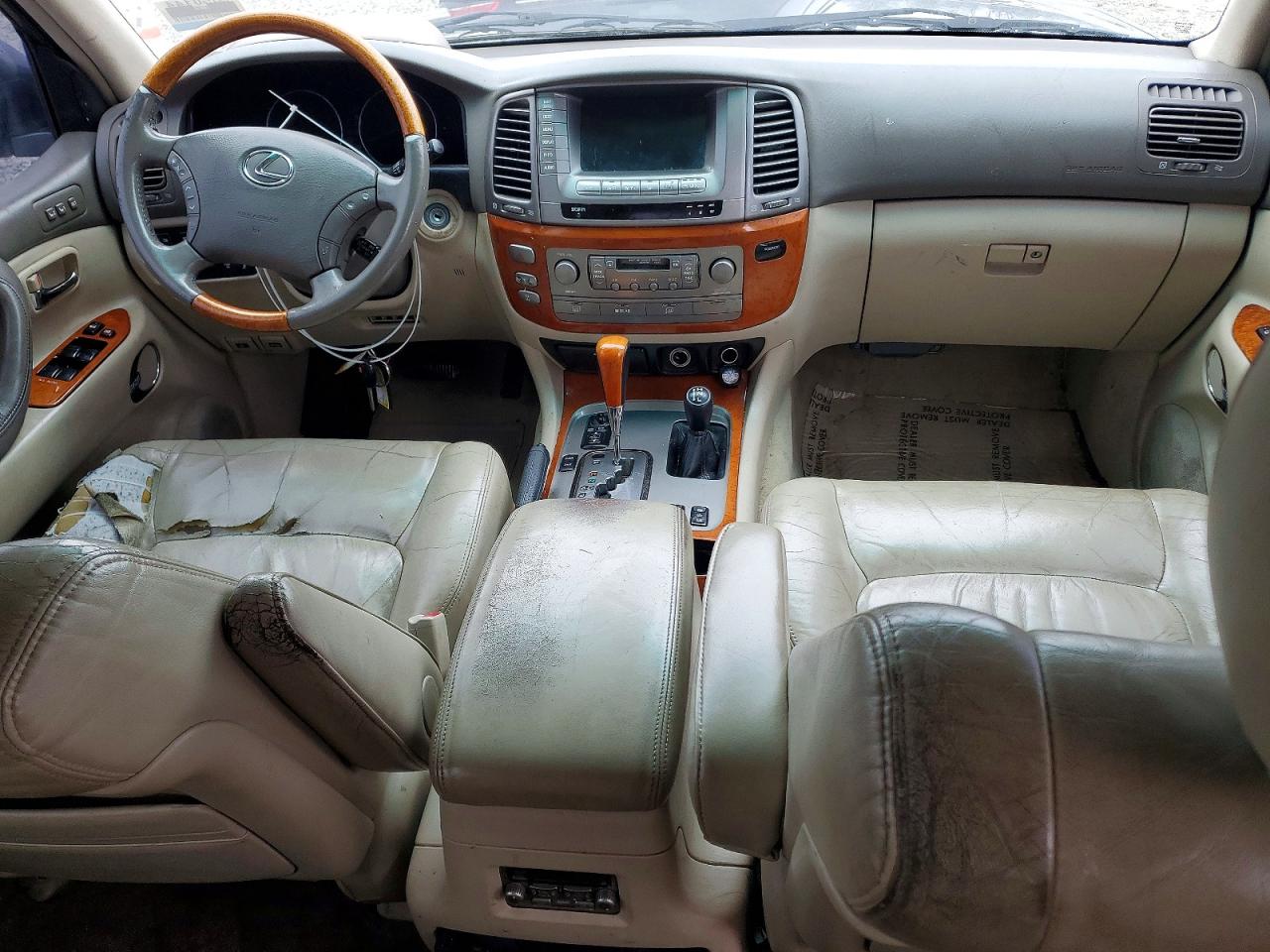 2004 LEXUS LX470