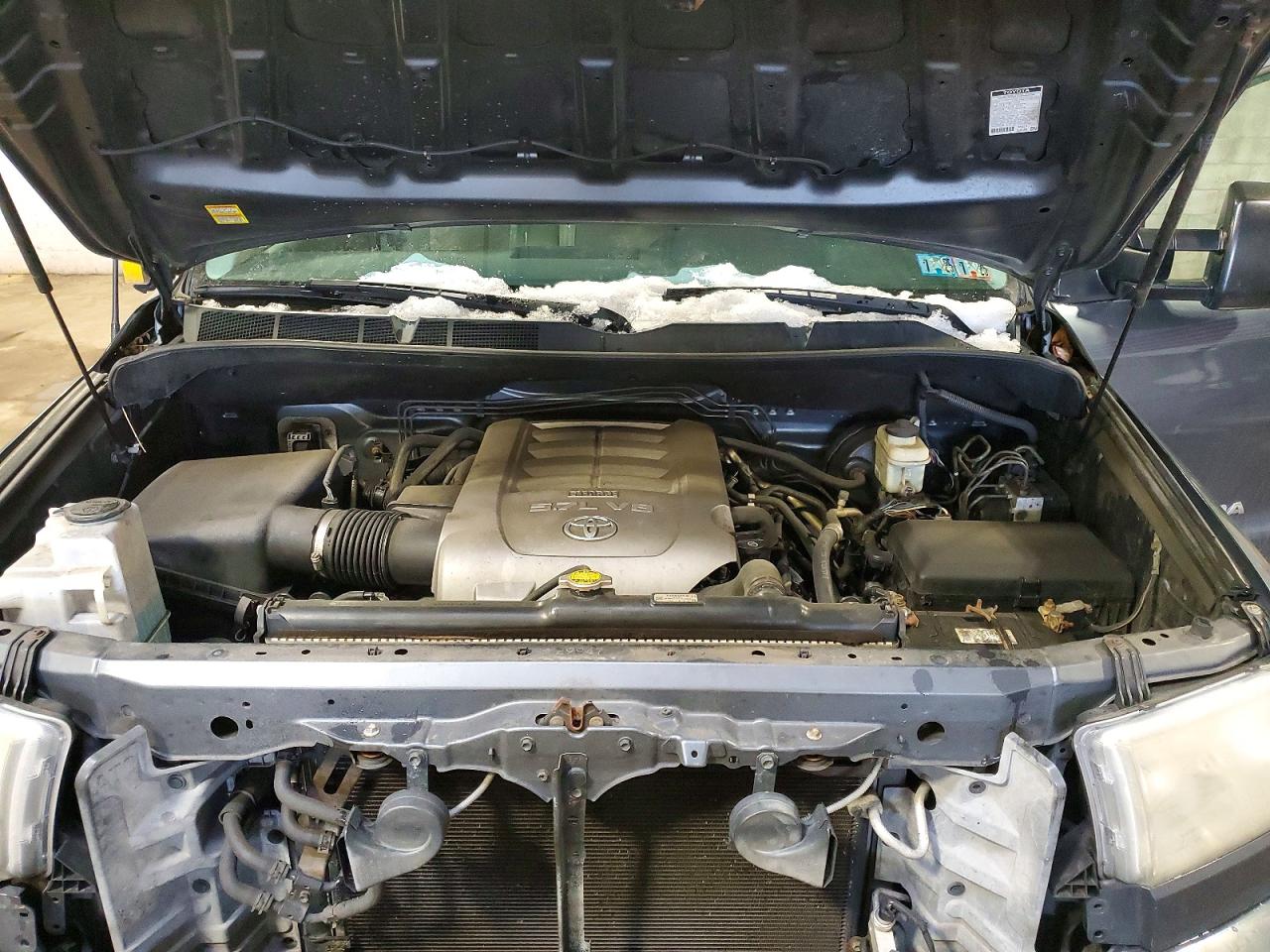 2010 TOYOTA TUNDRA