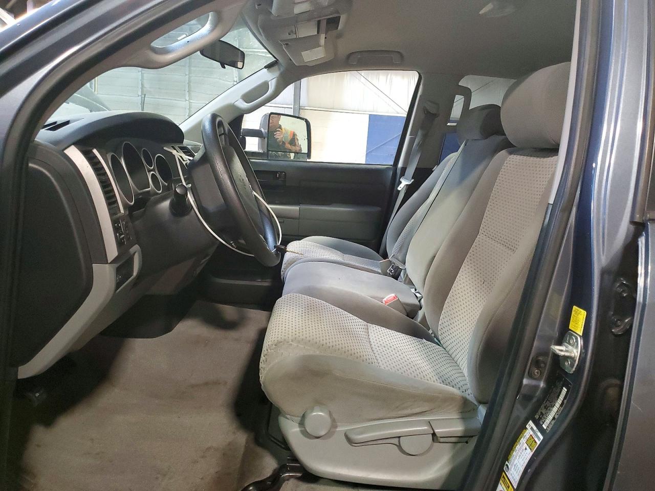 2010 TOYOTA TUNDRA