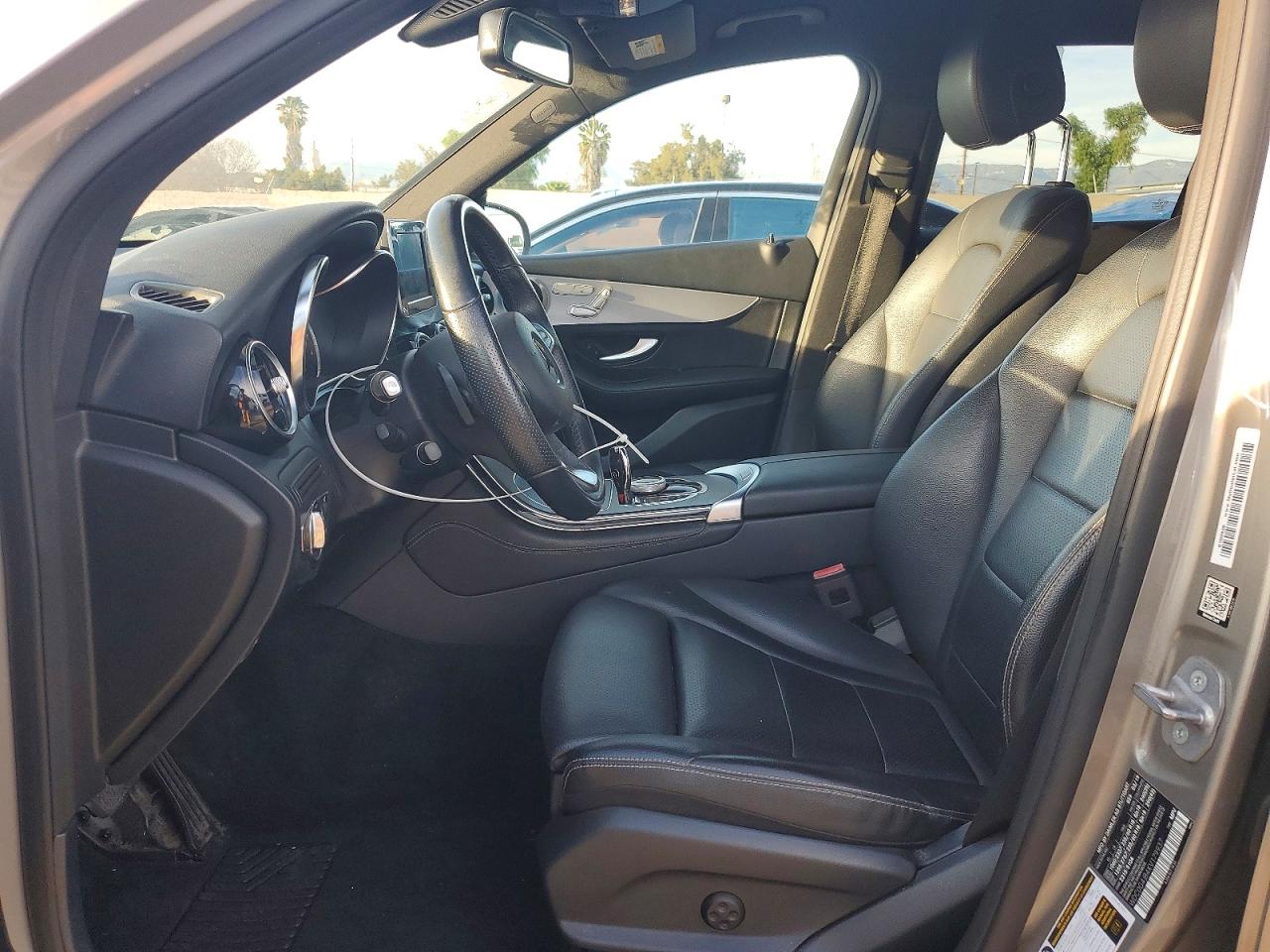 2019 MERCEDES-BENZ GLC-CLASS