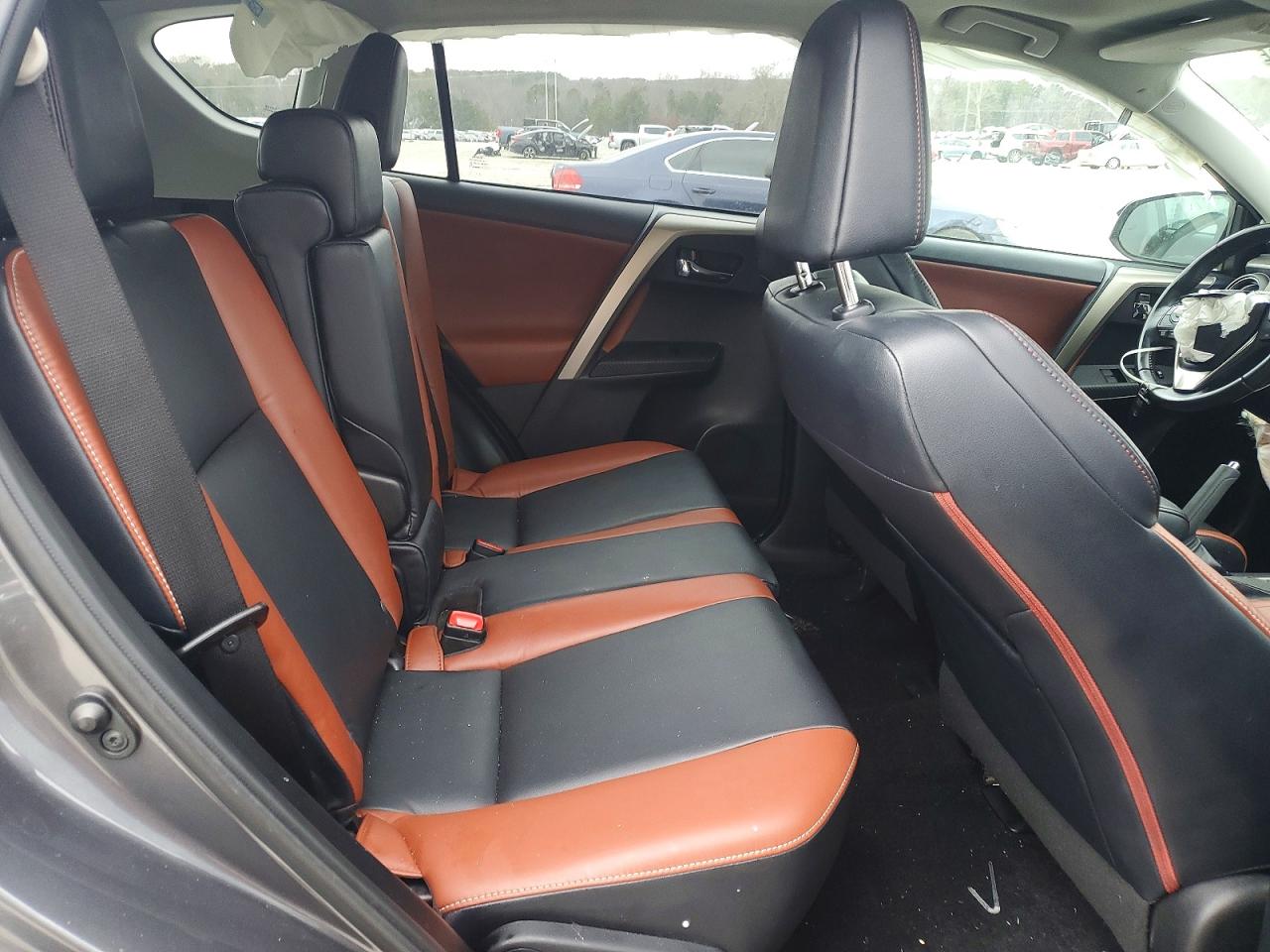 2014 TOYOTA RAV4