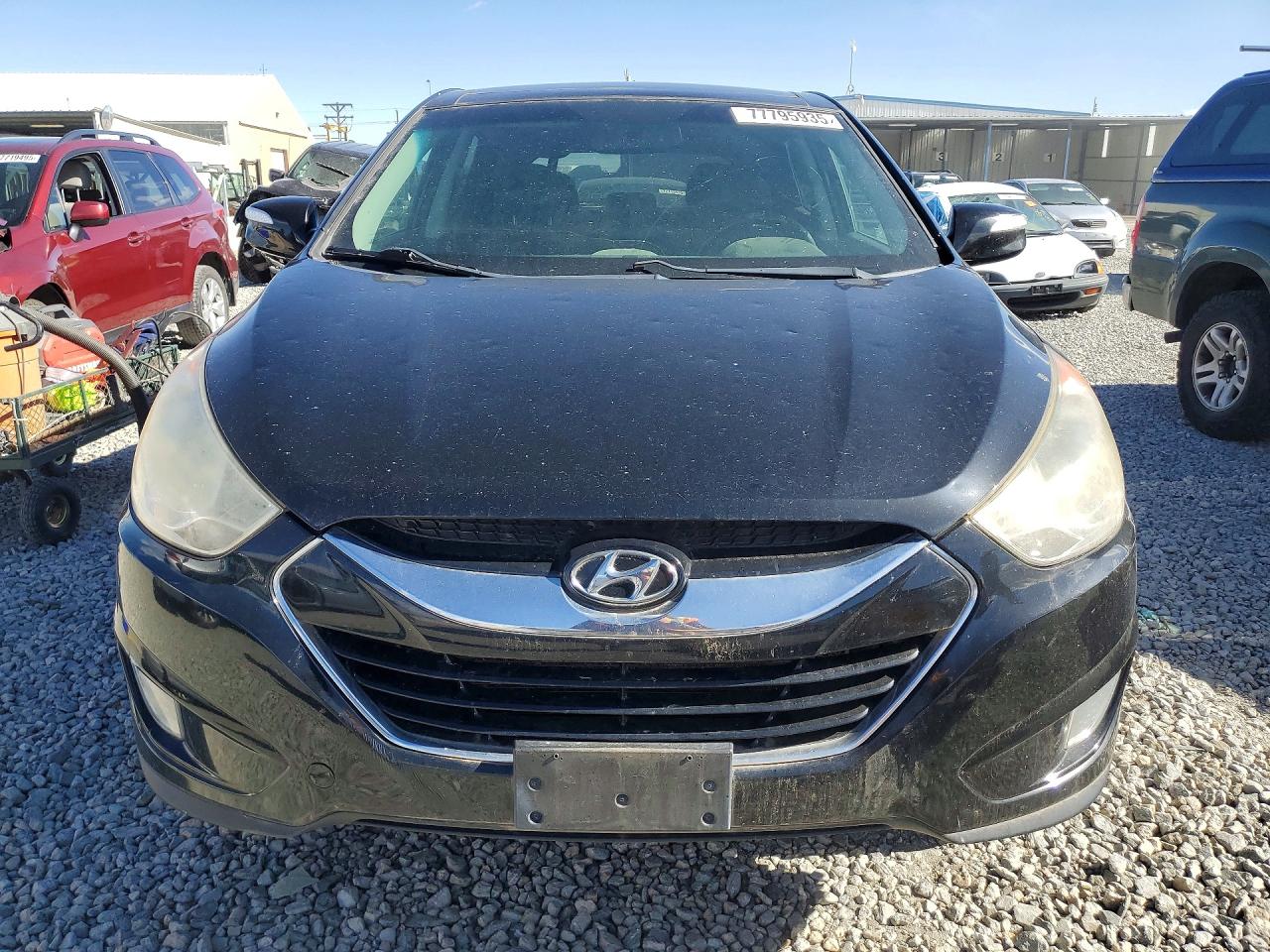 2010 HYUNDAI TUCSON