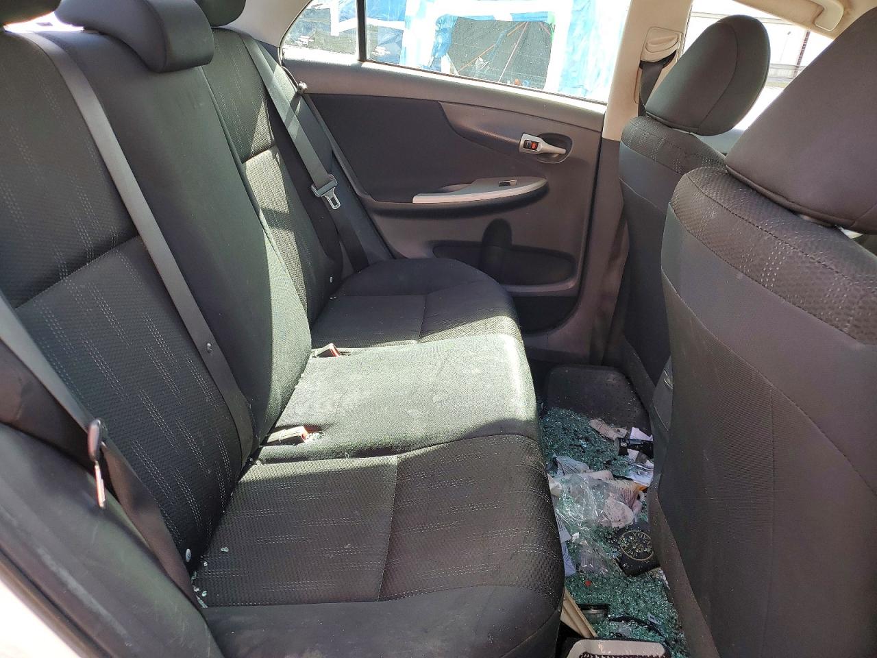2011 TOYOTA COROLLA