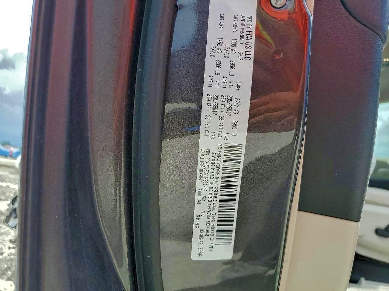 2017 CHRYSLER PACIFICA