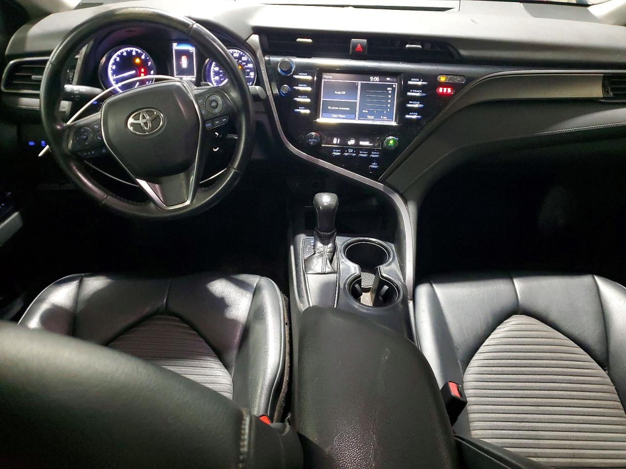 2019 TOYOTA CAMRY