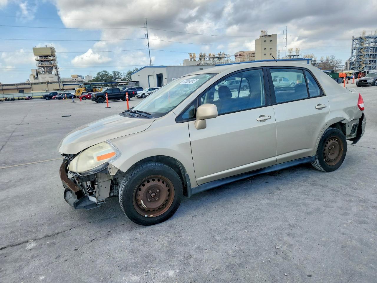 2009 NISSAN VERSA