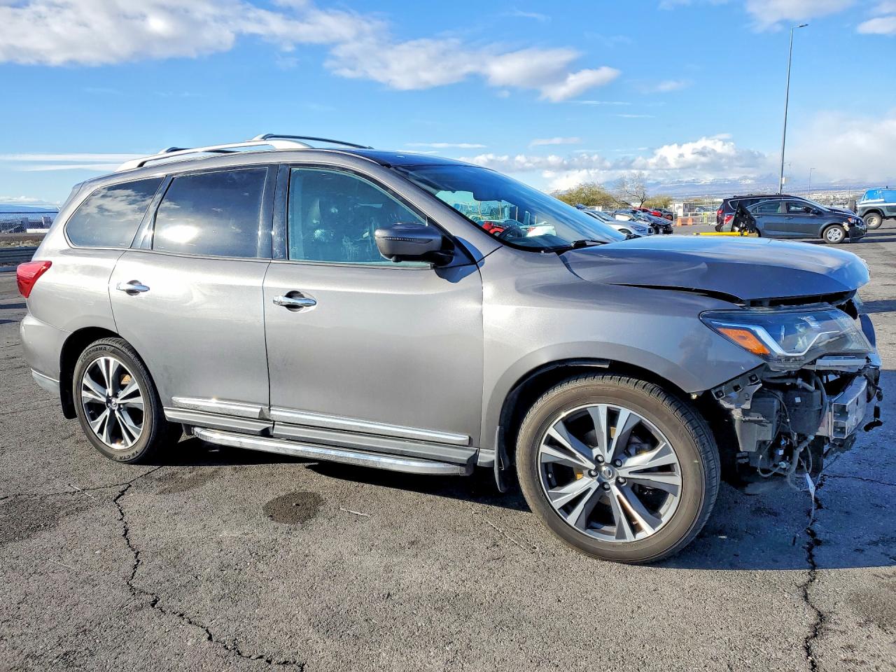 2018 NISSAN PATHFINDER