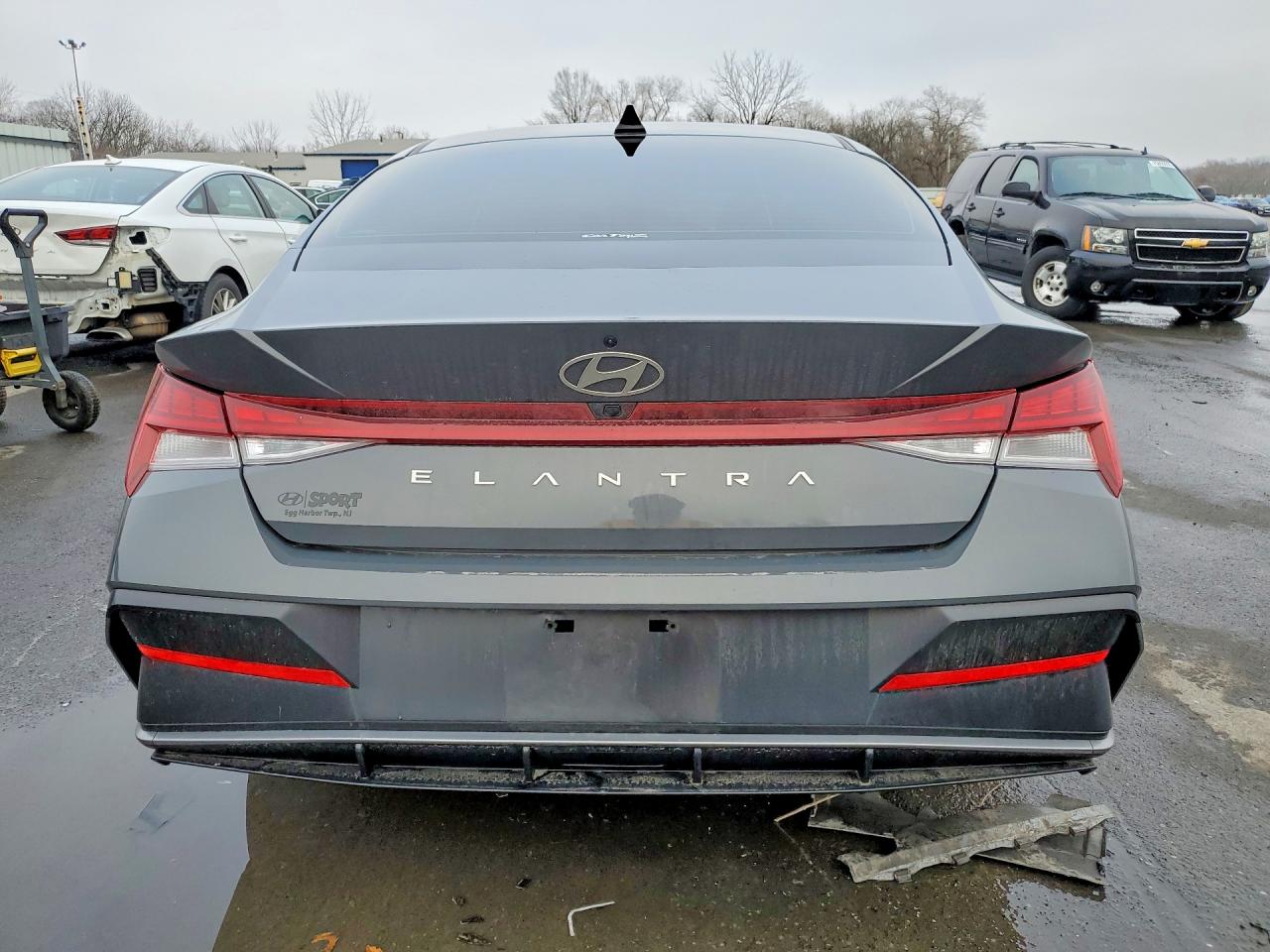 2024 HYUNDAI ELANTRA