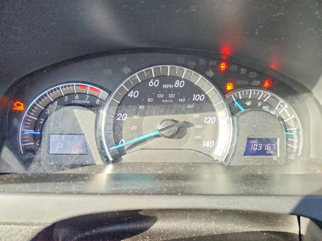 2014 TOYOTA CAMRY