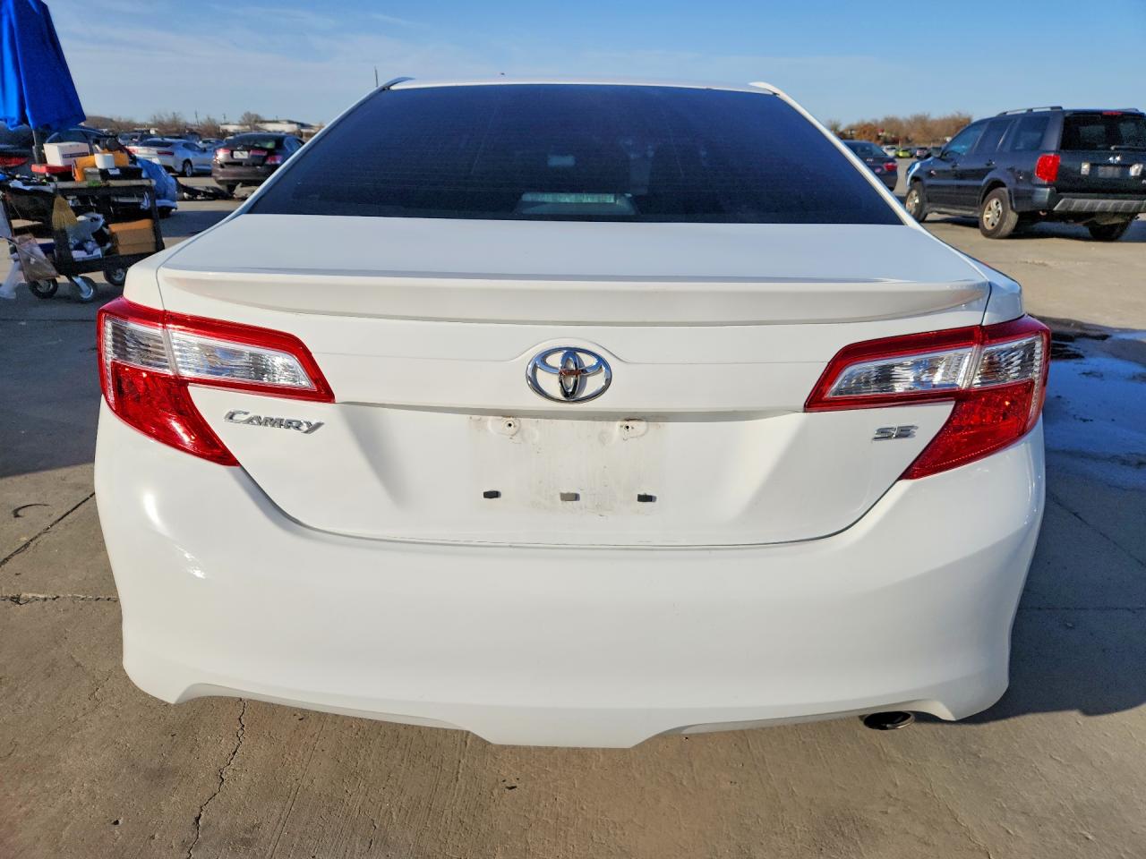 2014 TOYOTA CAMRY