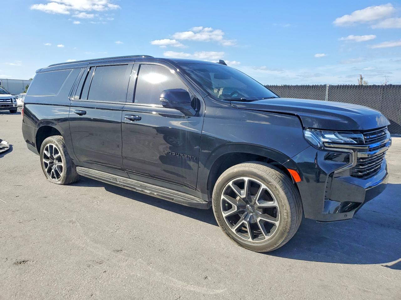 2022 CHEVROLET SUBURBAN