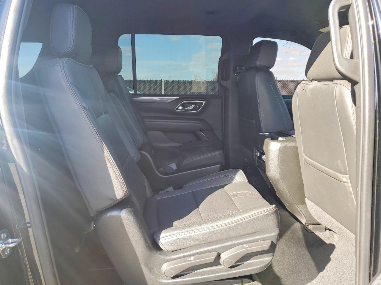2022 CHEVROLET SUBURBAN