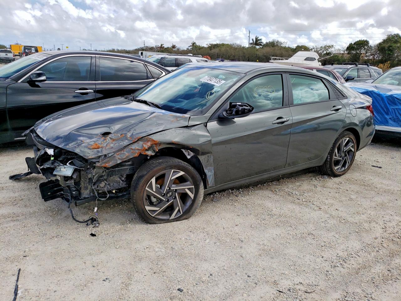 2025 HYUNDAI ELANTRA