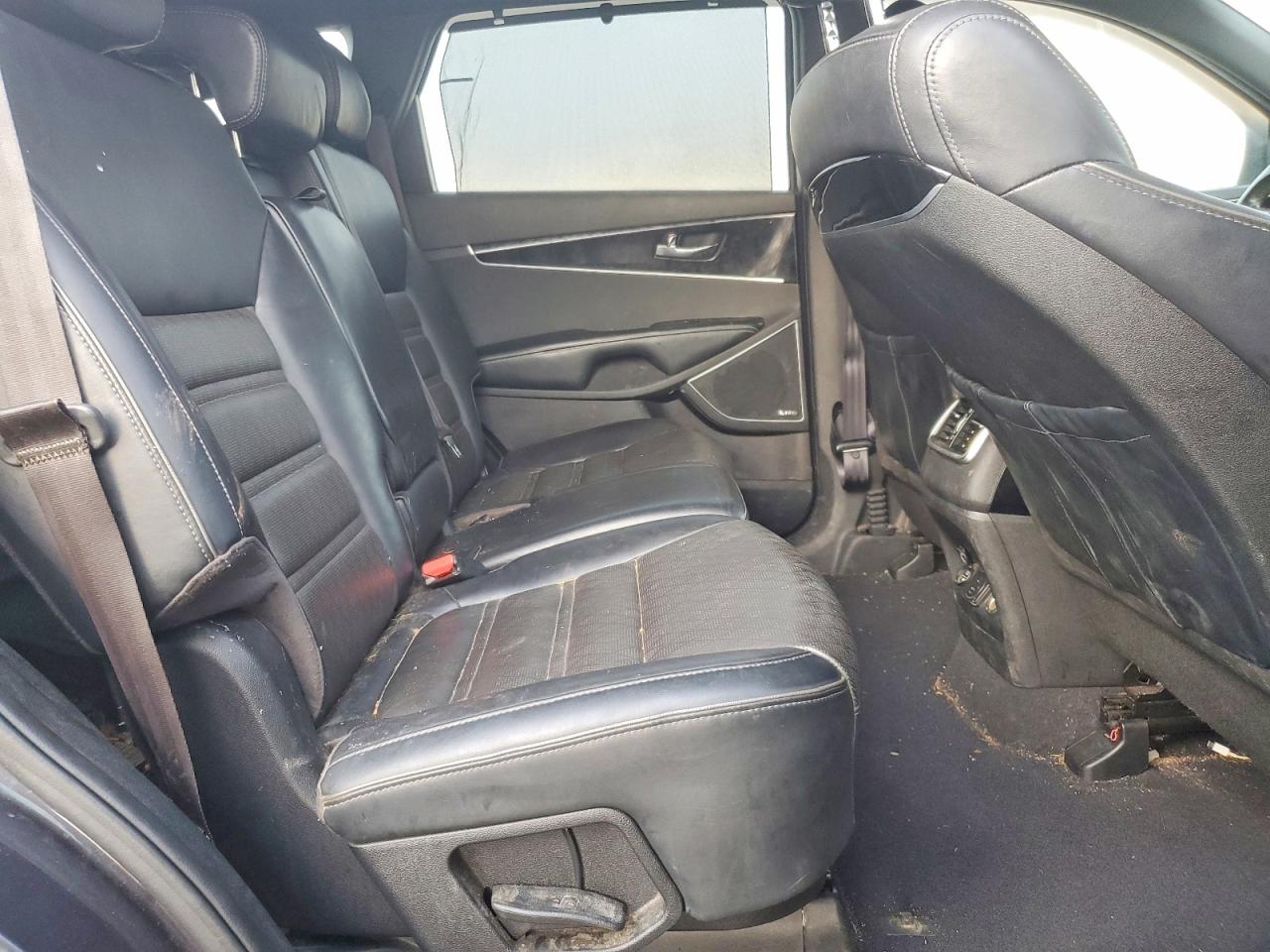 2018 KIA SORENTO