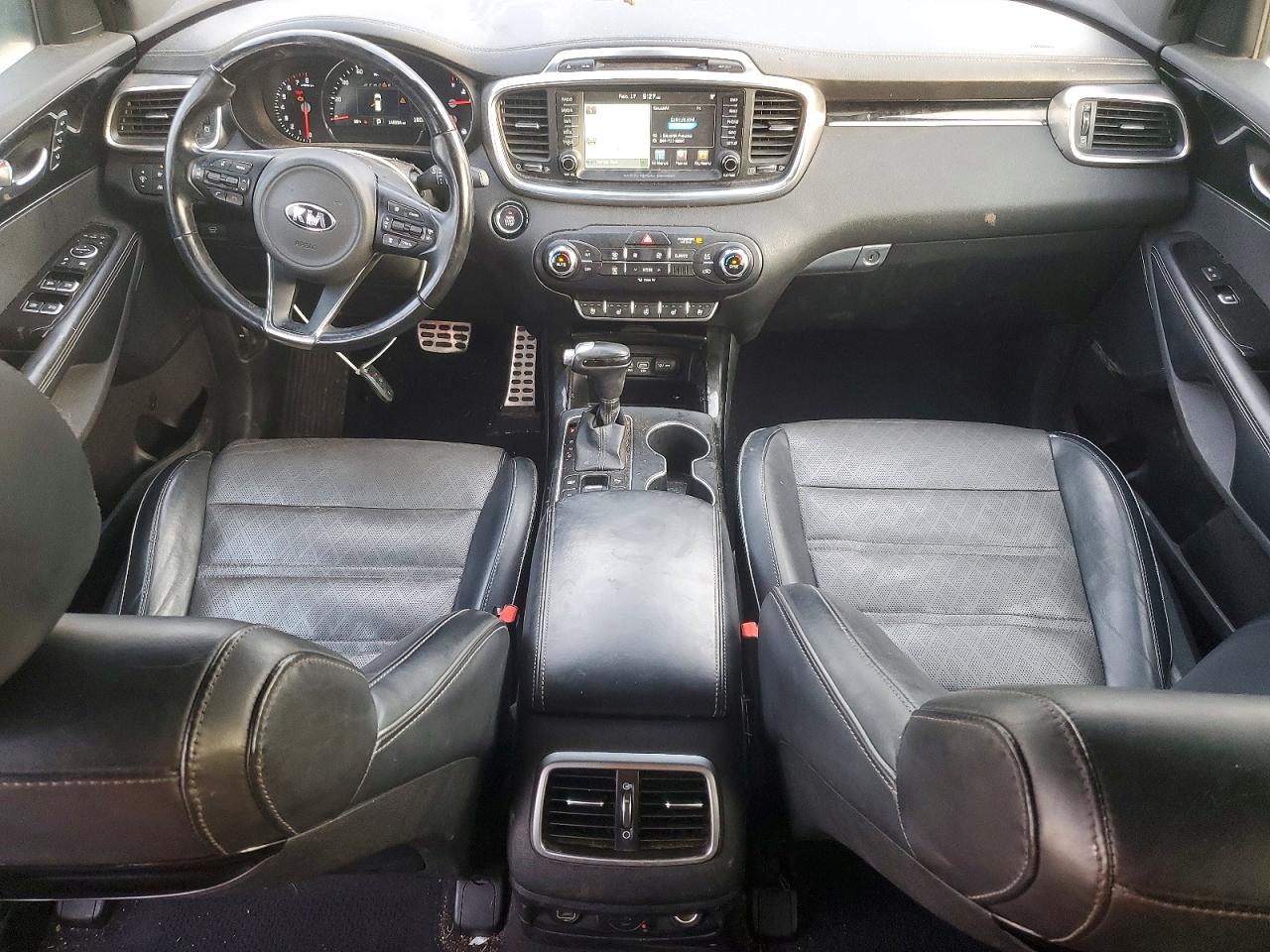 2018 KIA SORENTO