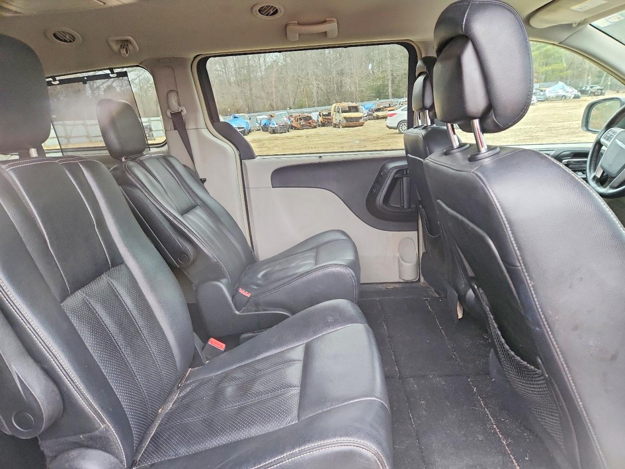 2014 CHRYSLER MINIVAN