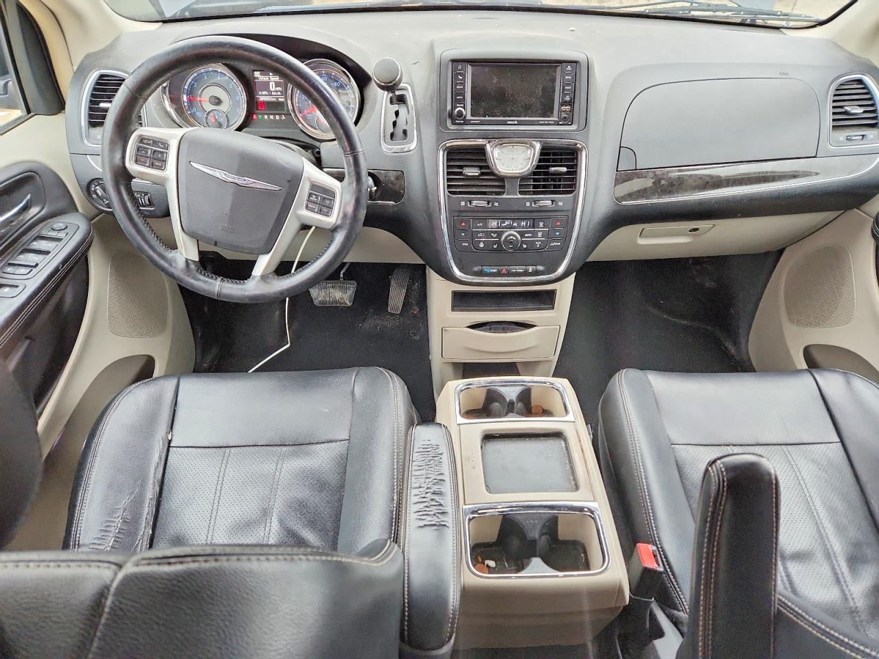 2014 CHRYSLER MINIVAN