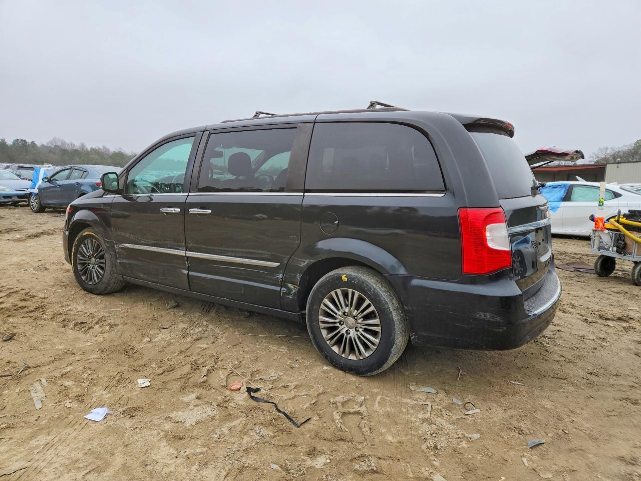 2014 CHRYSLER MINIVAN