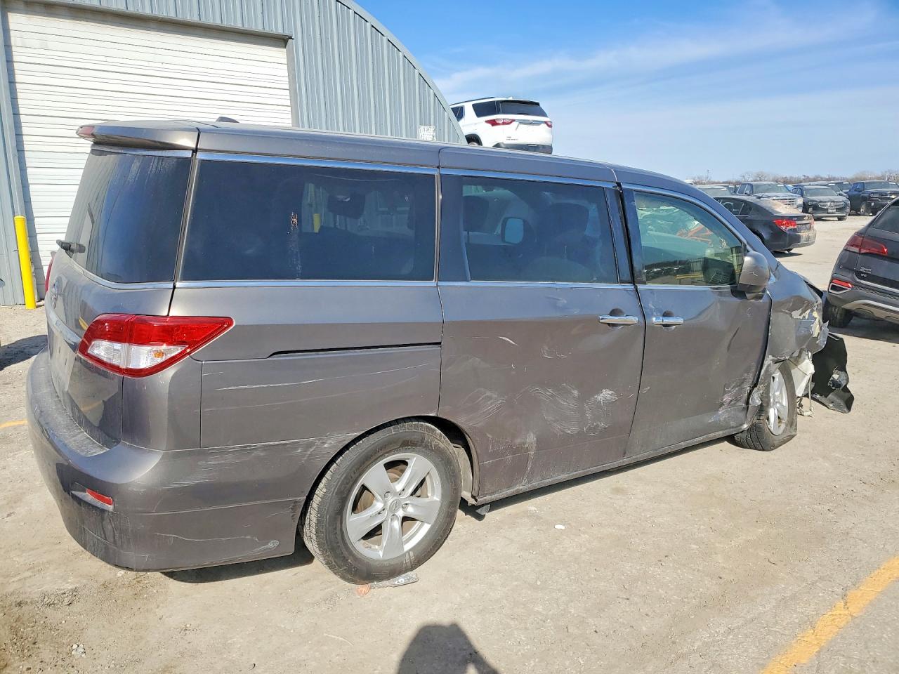 2014 NISSAN QUEST