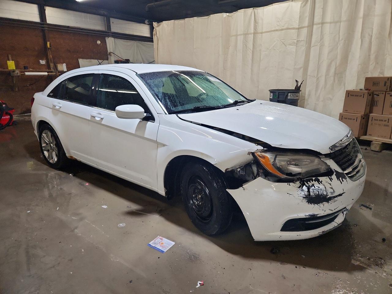 2013 CHRYSLER 200