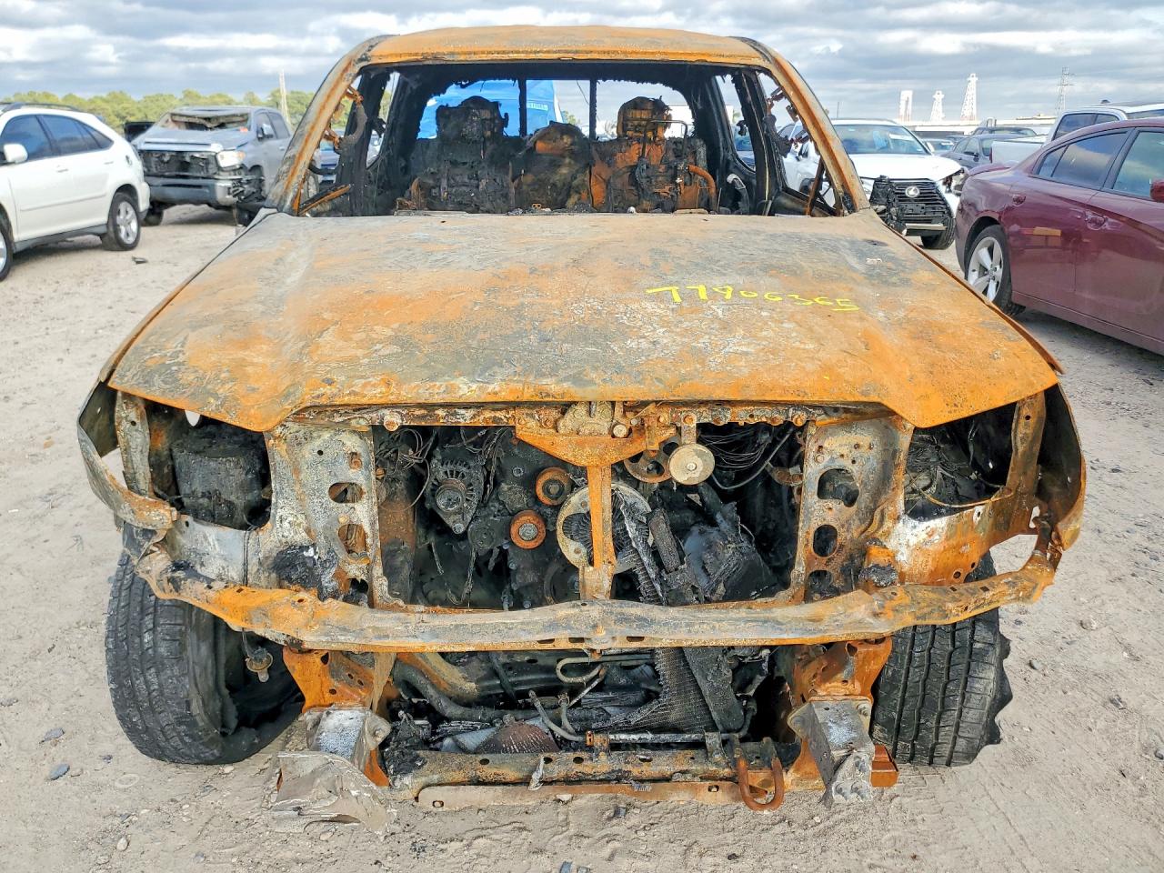 2015 TOYOTA TACOMA