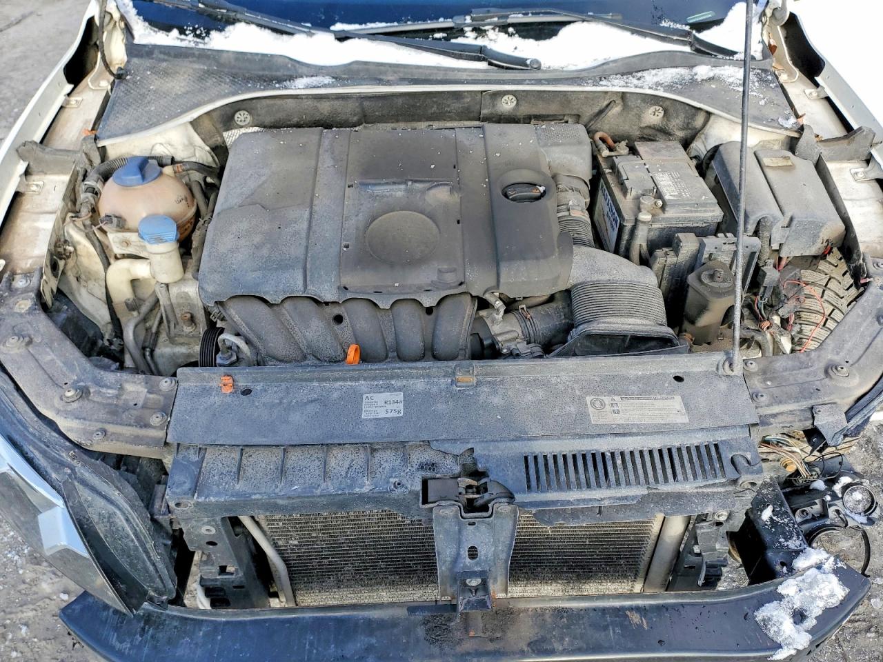 2013 VOLKSWAGEN PASSAT